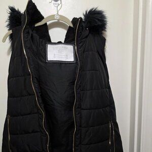 Calvin Klein fur hooded Puffer Vest. Black. XL